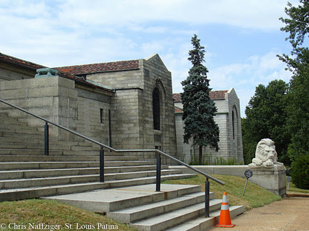 Oak Grove Cemetery Mausoleum St Louis Patina