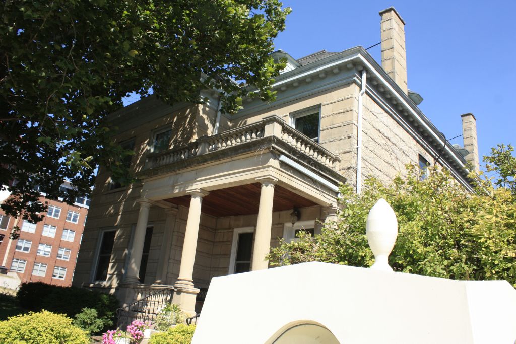 Fourth Street, Burlington, Iowa St Louis Patina