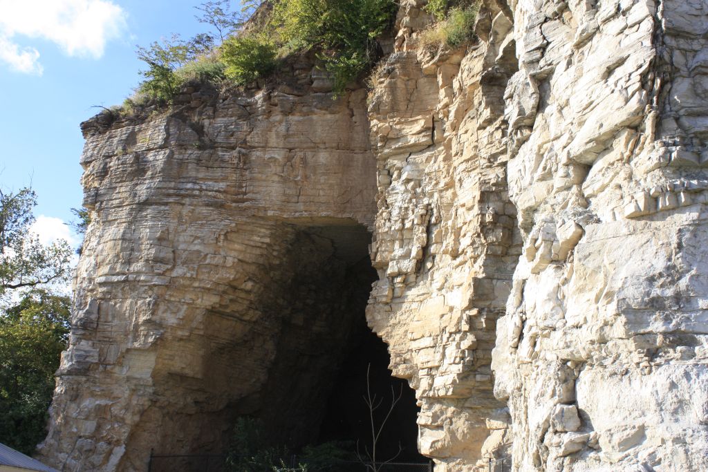 Quarry, Alton St Louis Patina