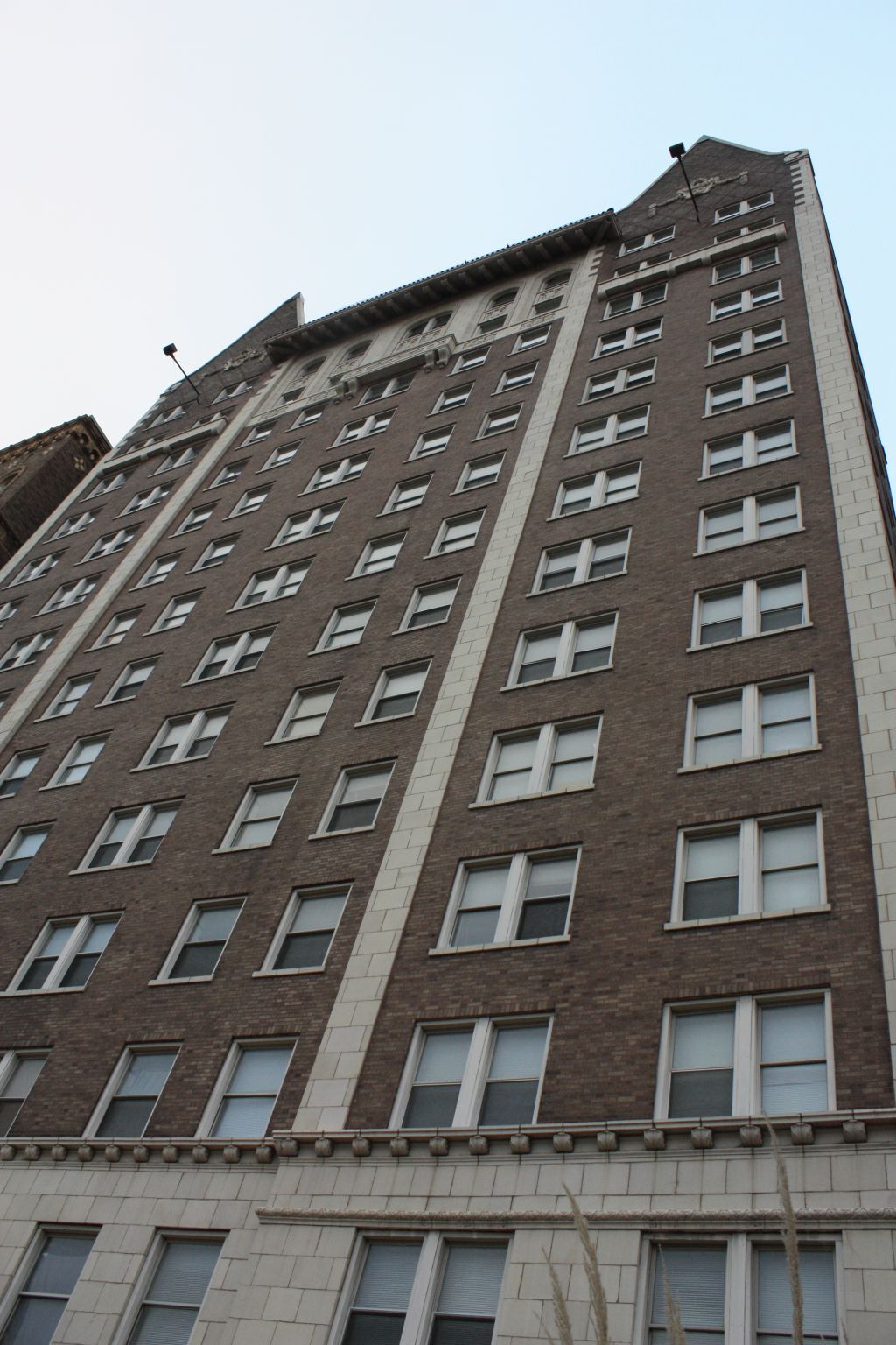 Mark Twain Apartments, Lindell Towers East St Louis Patina