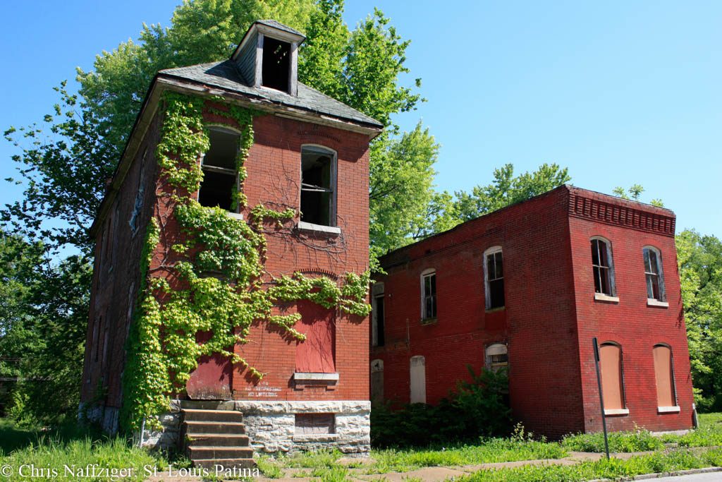 College Hill, Revisited St Louis Patina